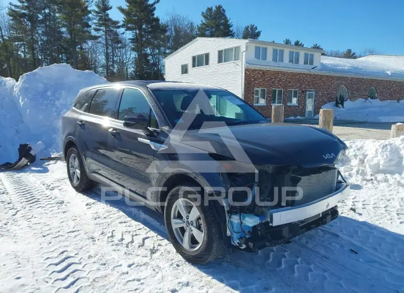 2025 KIA Sorento photo