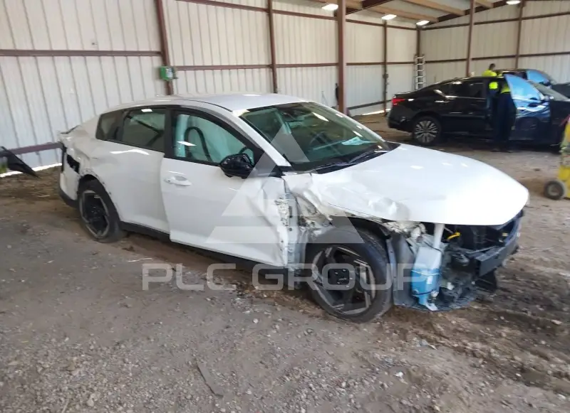 2025 KIA K4 фото