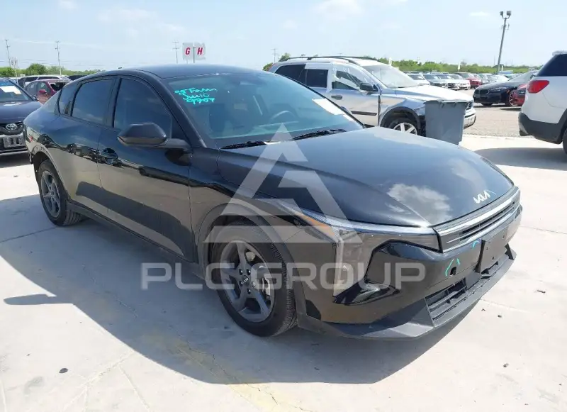 2025 KIA K4 фото
