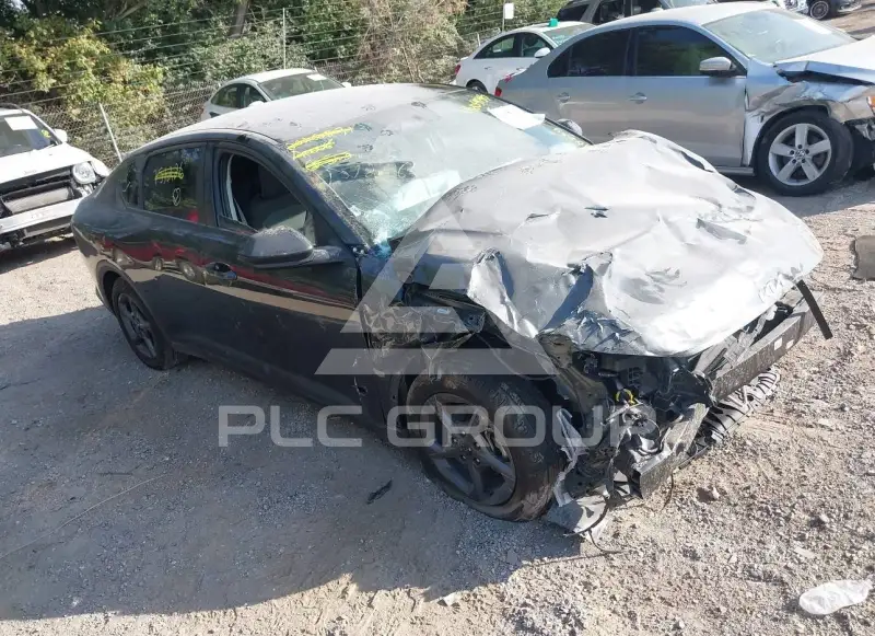 2025 KIA K4 фото