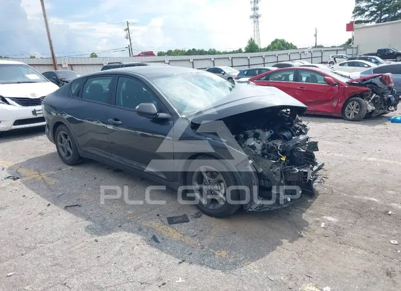 2025 KIA K4 фото