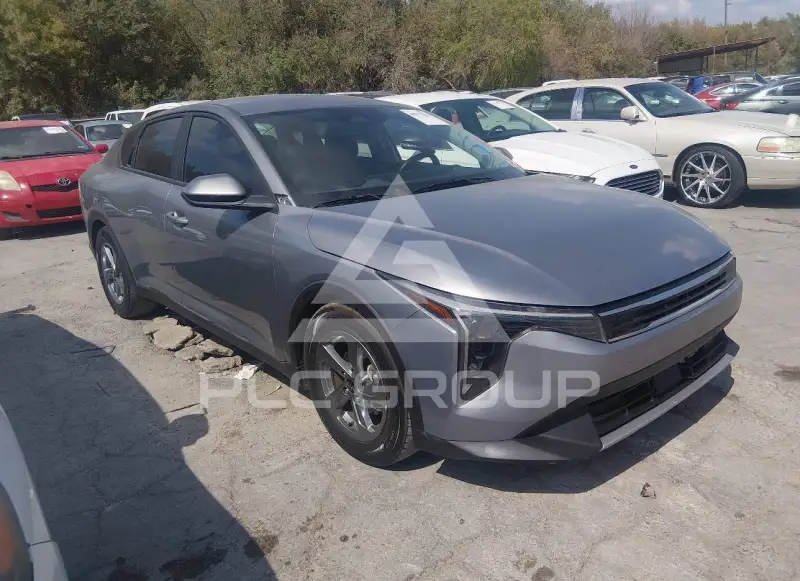 2025 KIA K4 photo
