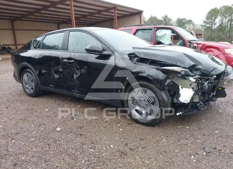 2025 KIA K4 фото