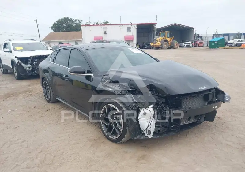 2025 KIA K4 фото