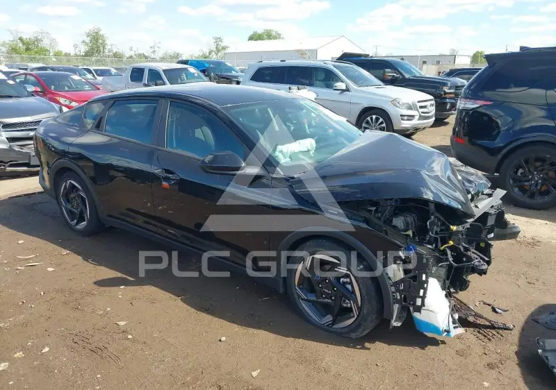 2025 KIA K4 photo
