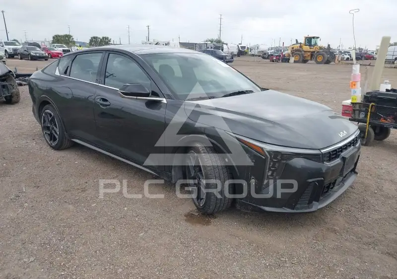 2025 KIA K4 фото