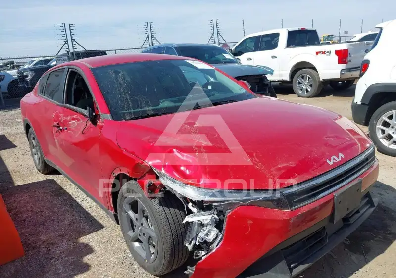 2025 KIA K4 photo