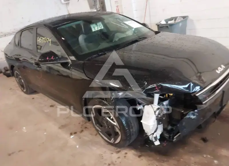 2025 KIA K4 фото