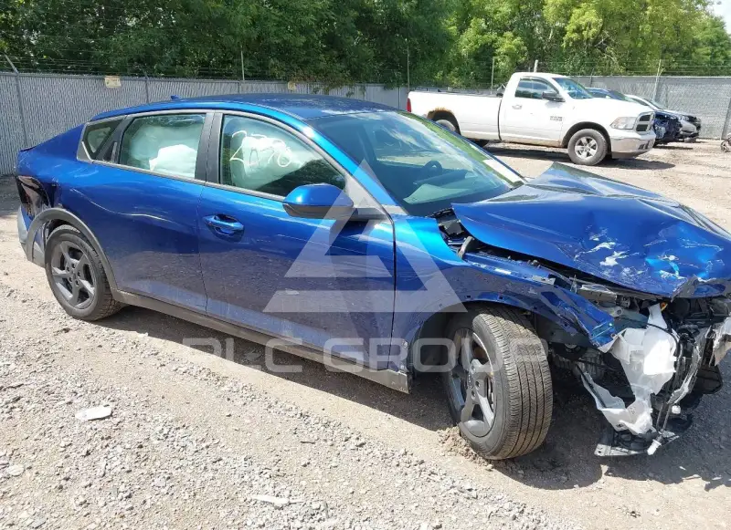 2025 KIA K4 фото