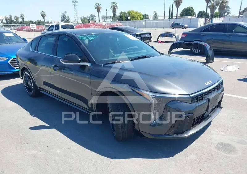 2025 KIA K4 фото