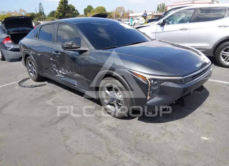 2025 KIA K4 фото