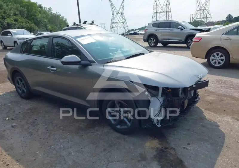 2025 KIA K4 photo