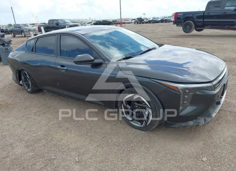 2025 KIA K4 photo