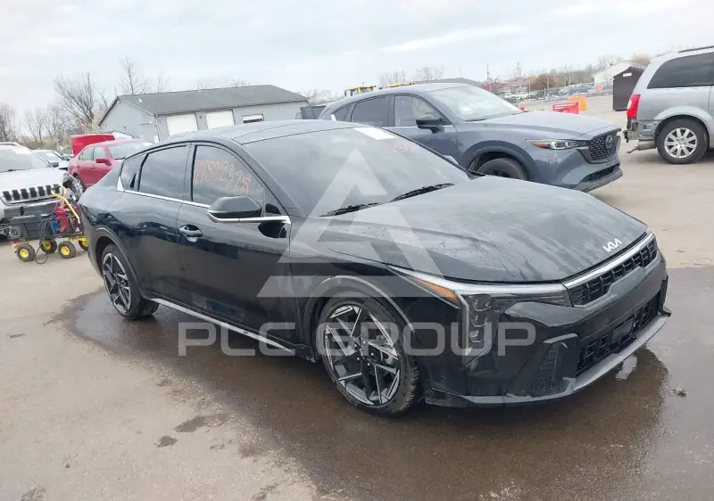 2025 KIA K4 фото