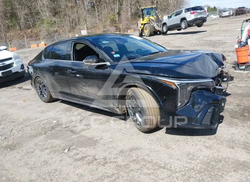 2025 KIA K4 фото