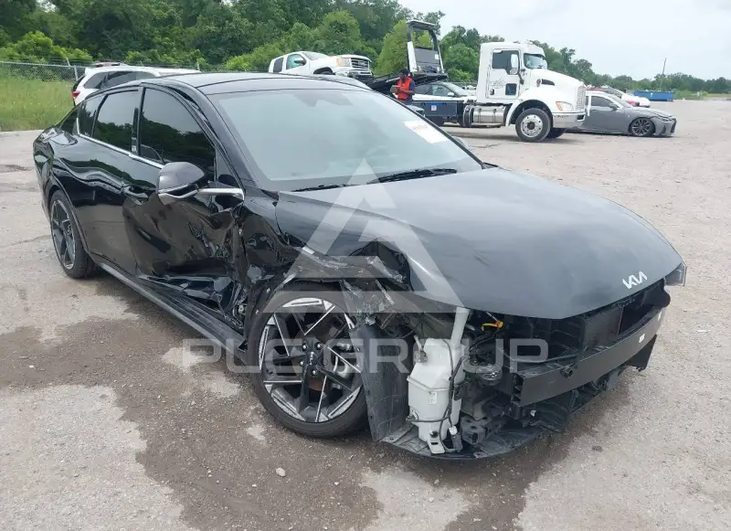 2025 KIA K4 фото