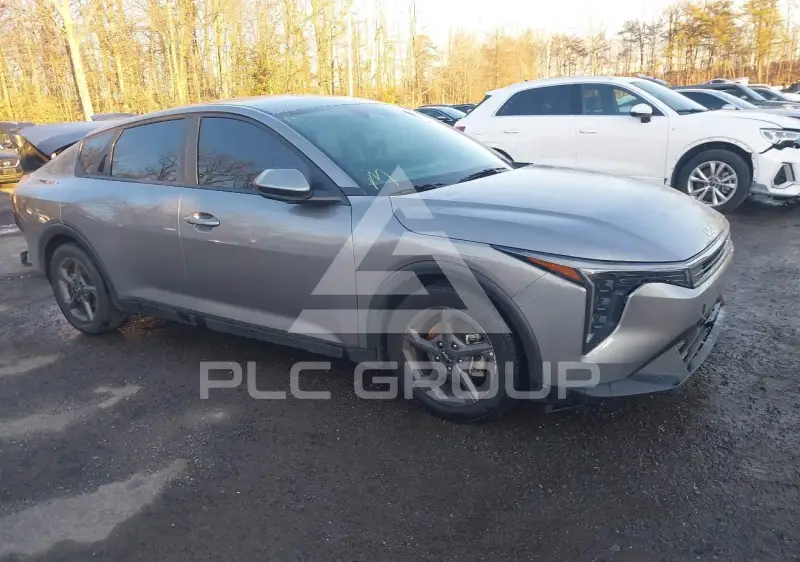 2025 KIA K4 photo