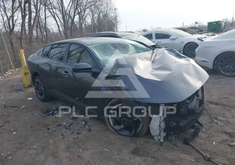 2025 KIA K4 фото
