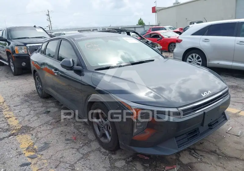 2025 KIA K4 photo
