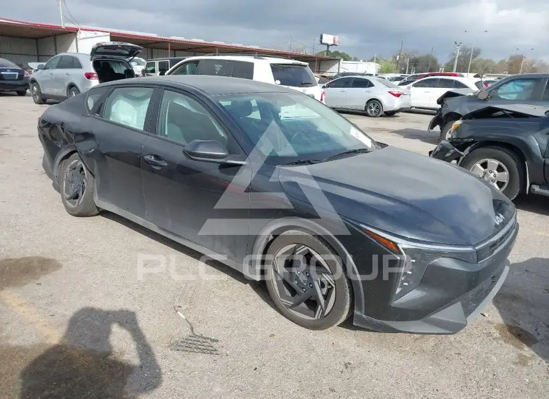 2025 KIA K4 фото