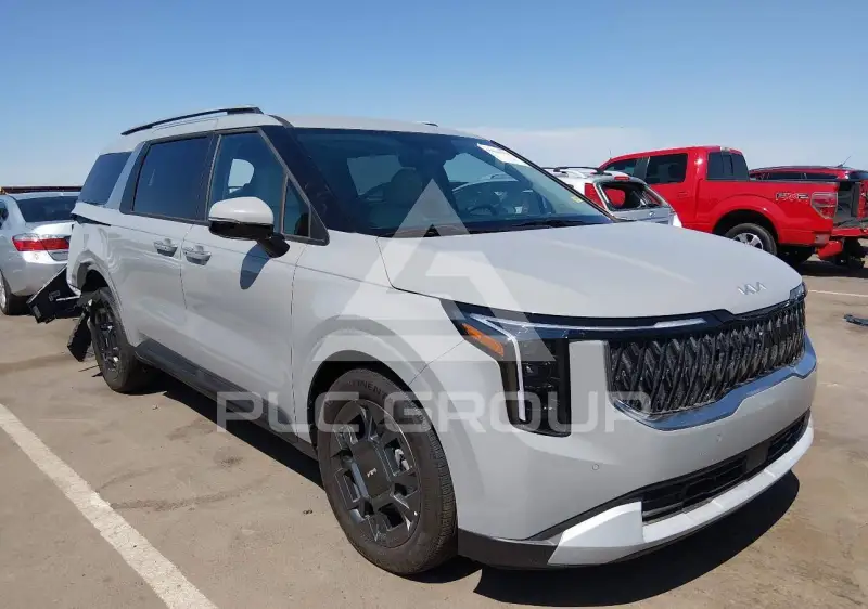 2025 KIA Carnival photo