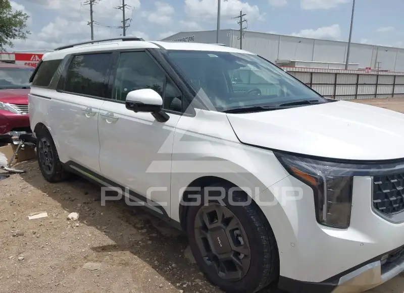 2025 KIA Carnival photo