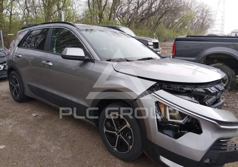 2025 KIA Niro фото