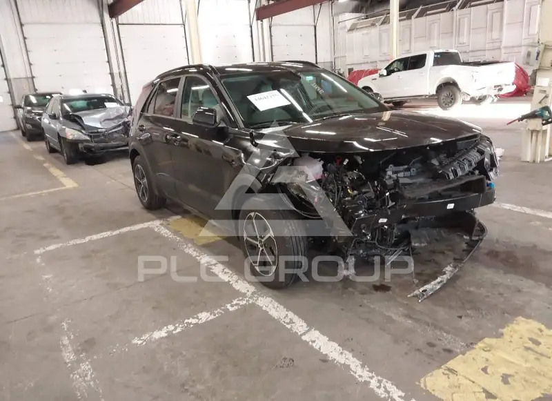 2025 KIA Niro фото