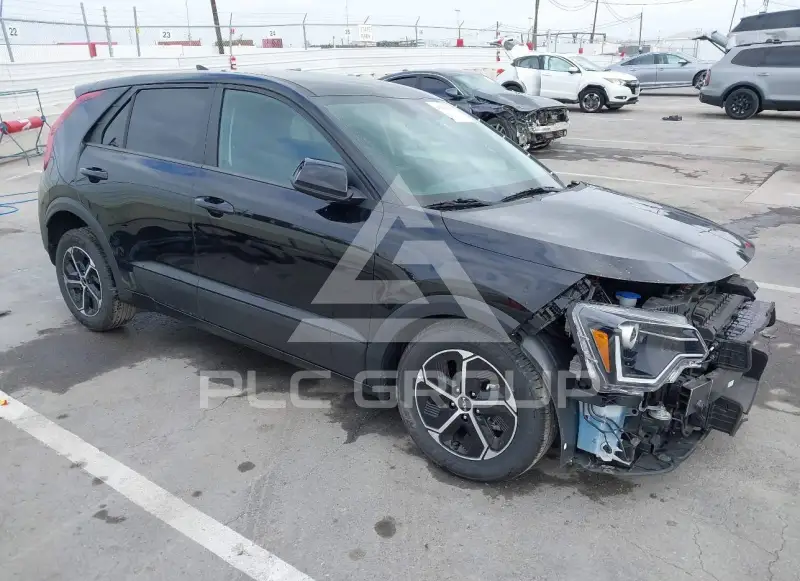 2025 KIA Niro фото
