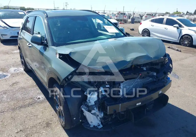 2025 KIA Niro фото