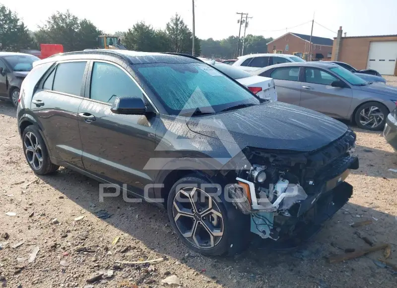 2025 KIA Niro фото