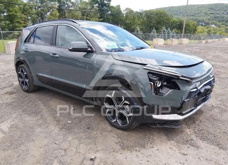 2025 KIA Niro фото
