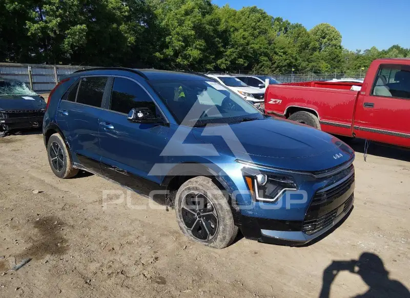 2025 KIA Niro фото