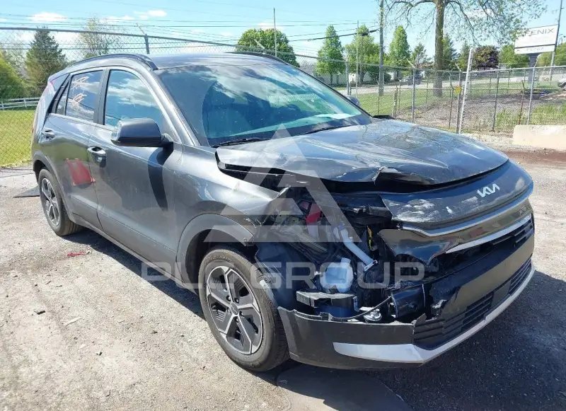 2025 KIA Niro photo