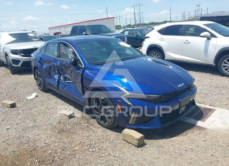 2025 KIA K5 фото