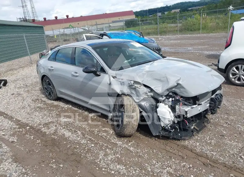 2025 KIA K5 photo