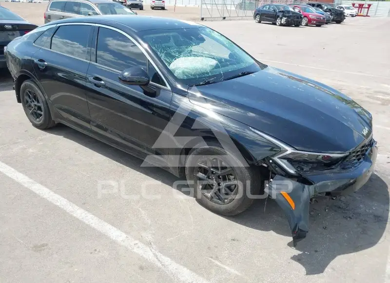 2025 KIA K5 фото