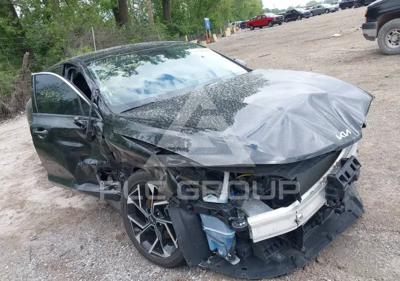 2025 KIA K5 photo