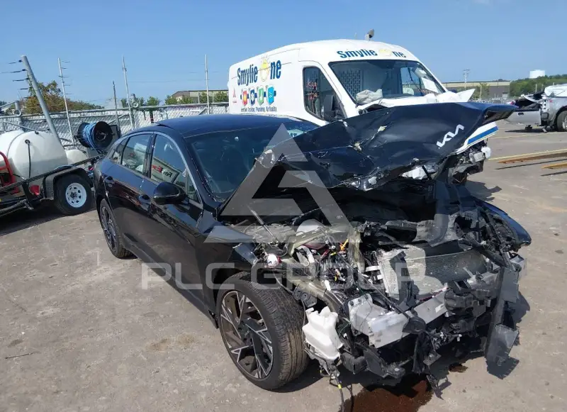 2025 KIA K5 photo