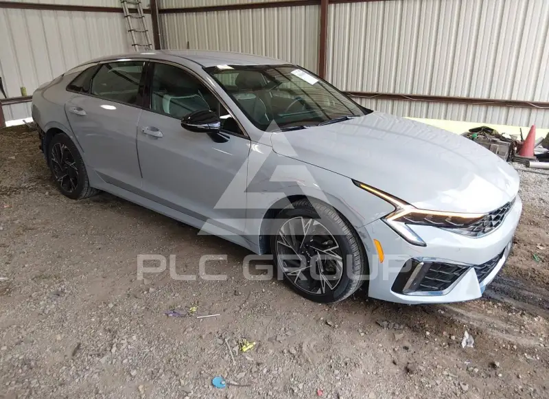 2025 KIA K5 фото