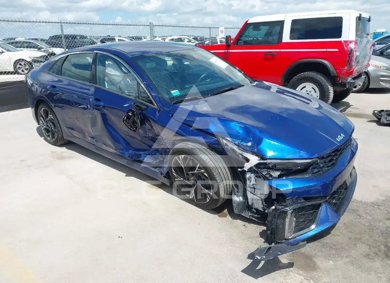 2025 KIA K5 фото
