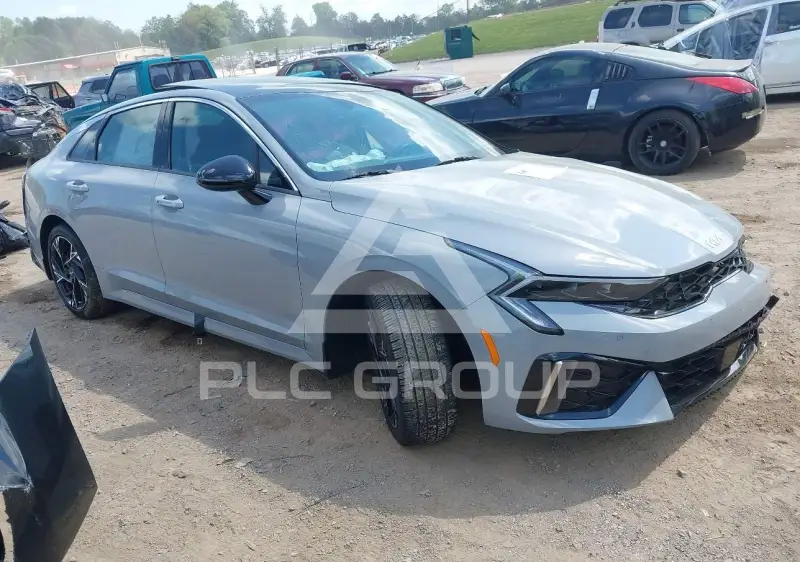 2025 KIA K5 фото