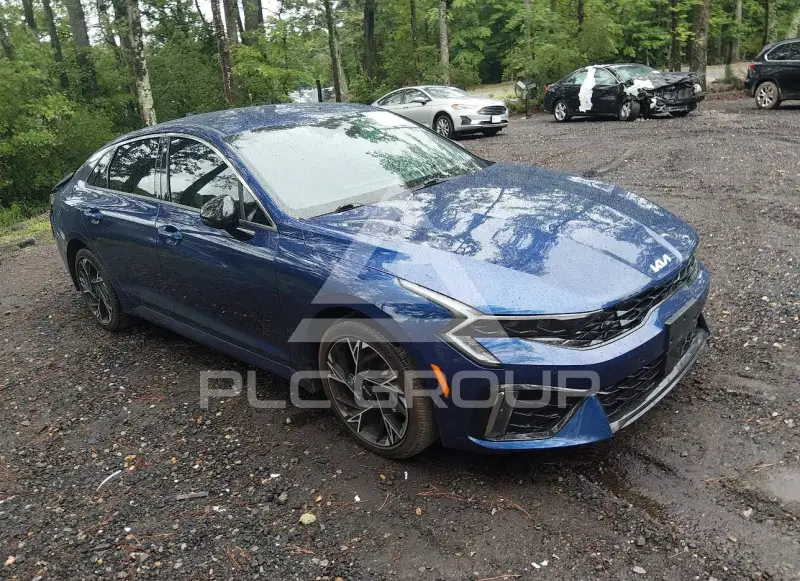 2025 KIA K5 photo