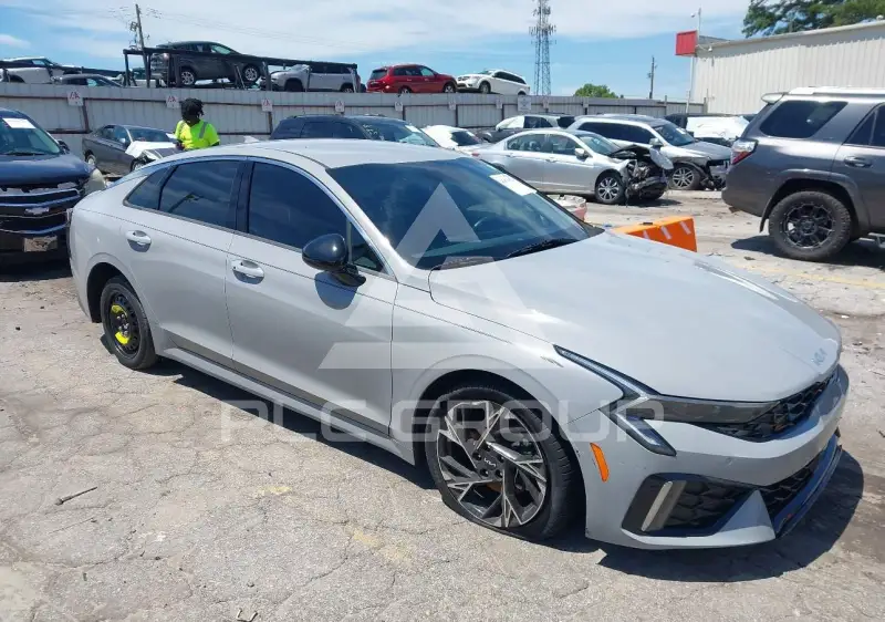 2025 KIA K5 фото