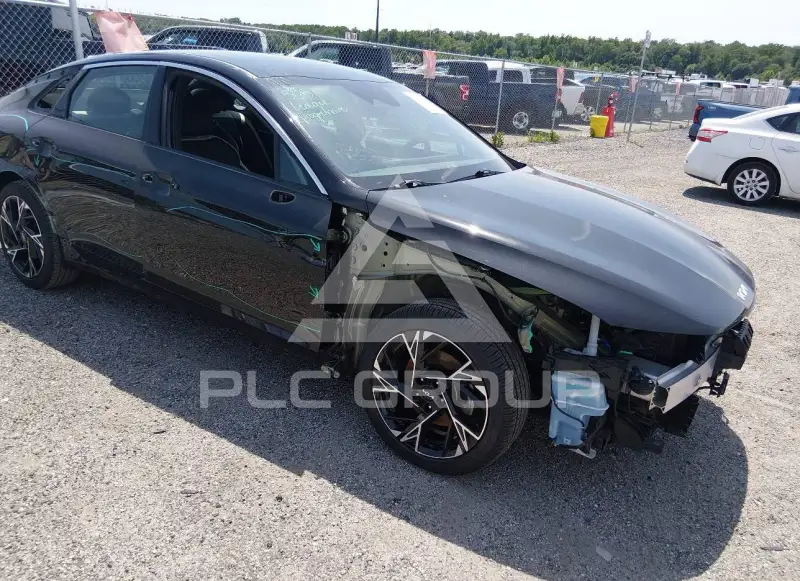 2025 KIA K5 photo