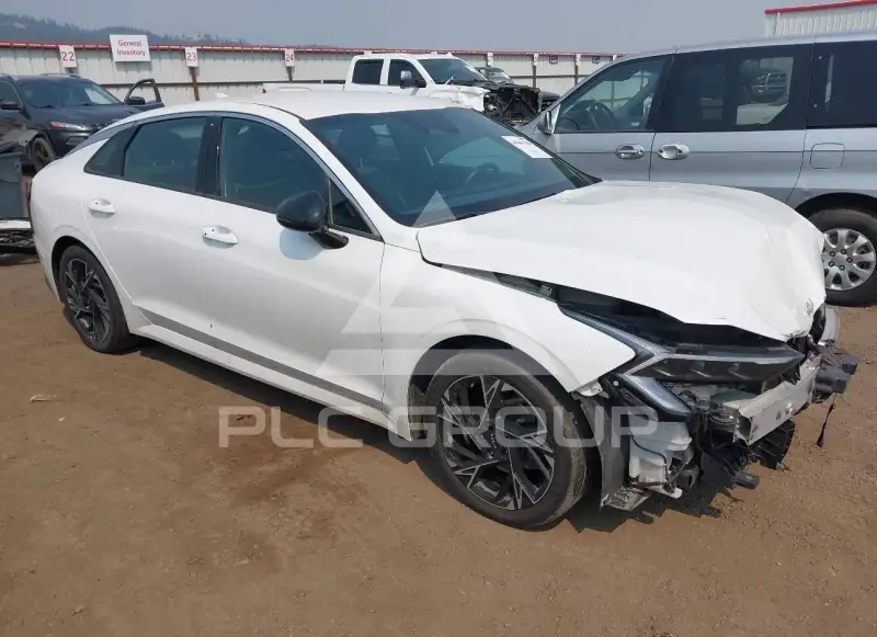 2025 KIA K5 фото