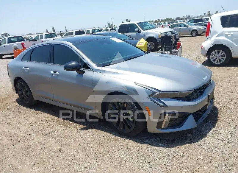 2025 KIA K5 фото