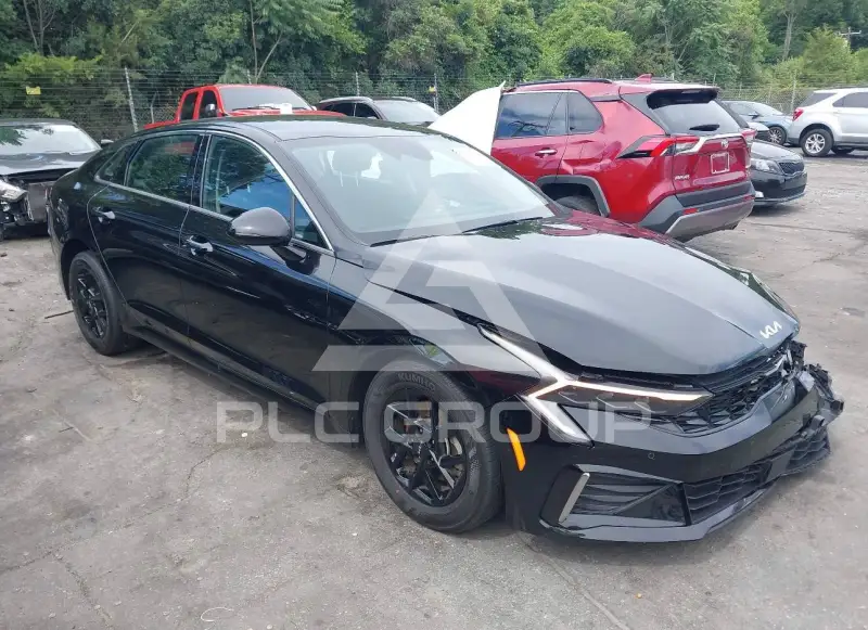 2025 KIA K5 фото