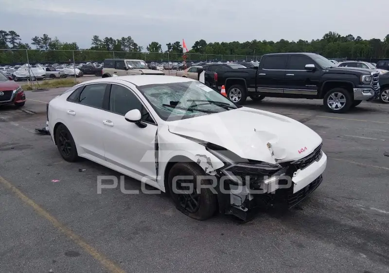 2025 KIA K5 photo