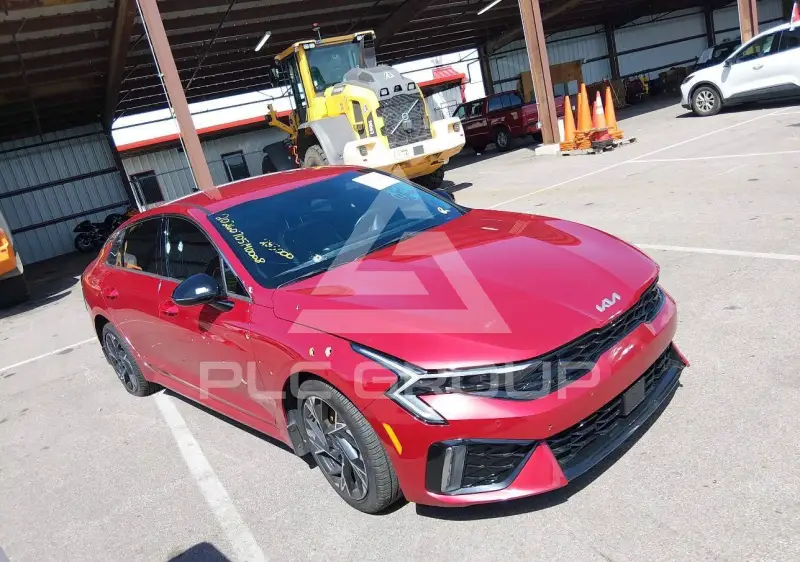 2025 KIA K5 photo